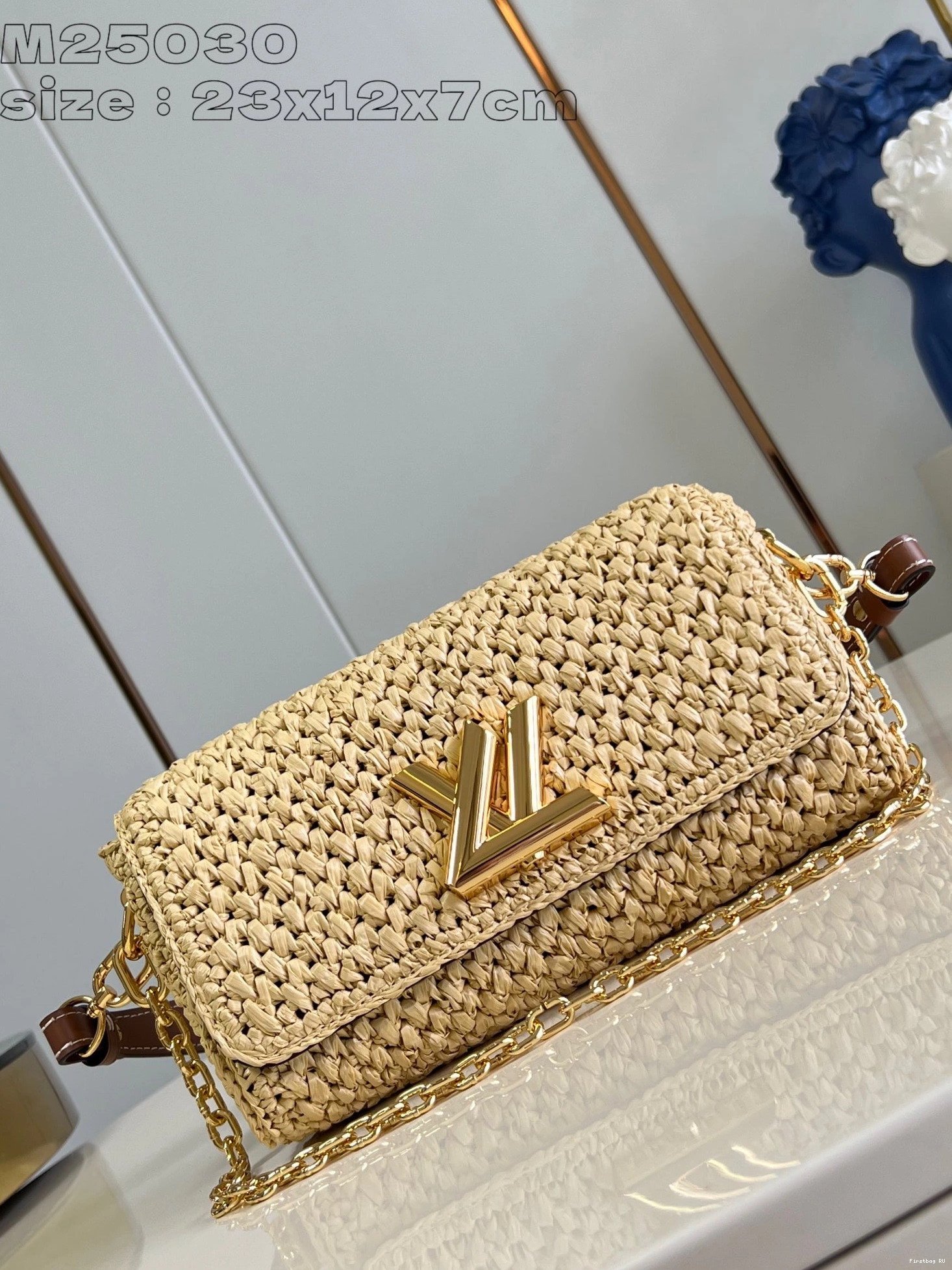 First bag ru LOUIS VUITTON West-23.5*12*7CM Twist 0809